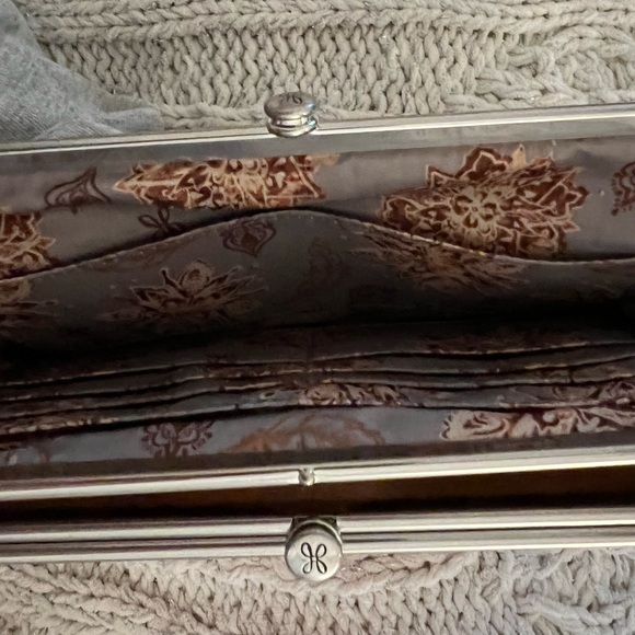 HOBO Lauren wallet. Limited edition. Tattooed by Virginia Elwood. Brand new. - Picture 12 of 13